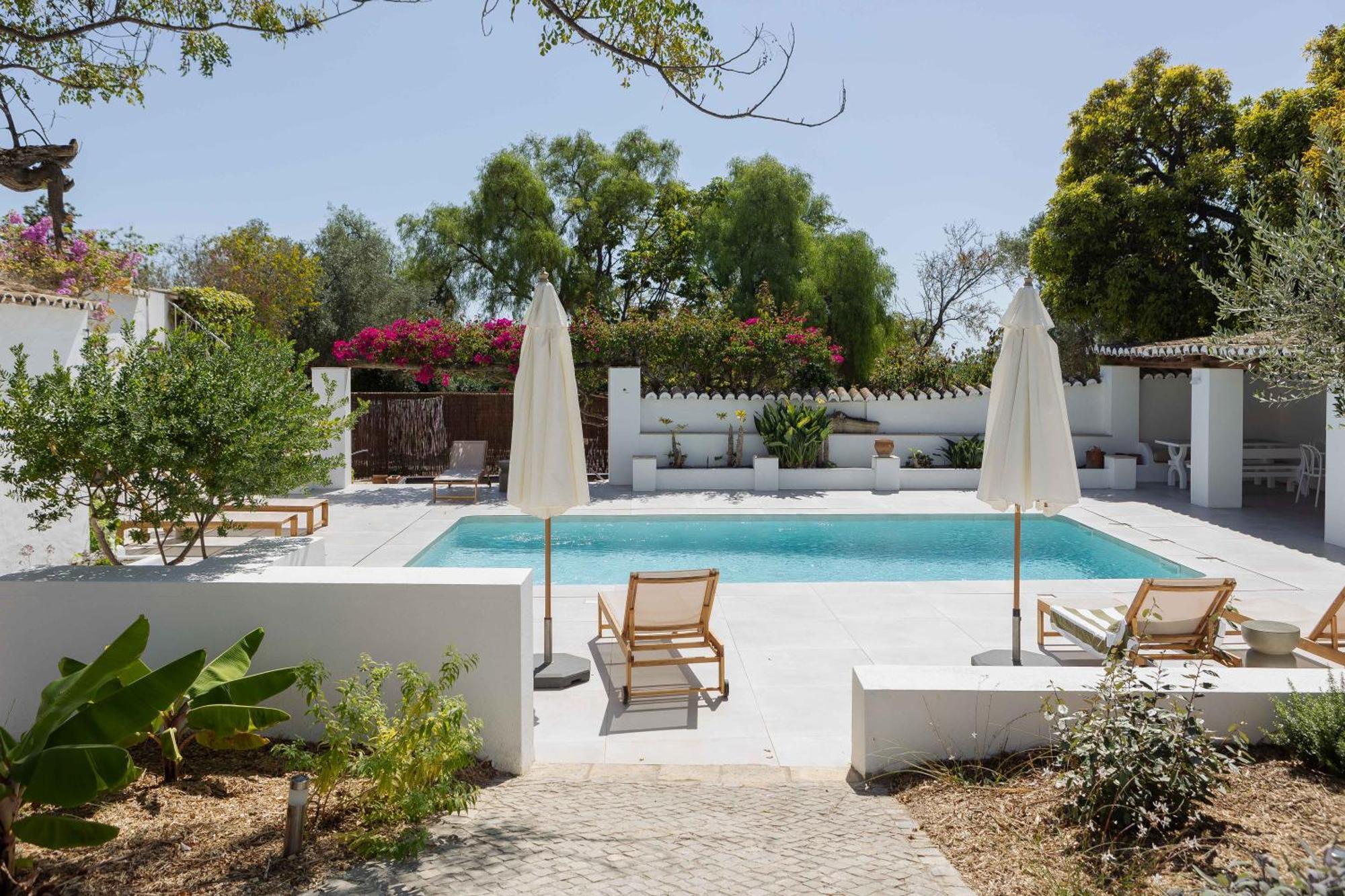 Amago Guesthouse Santa Barbara de Nexe Bagian luar foto