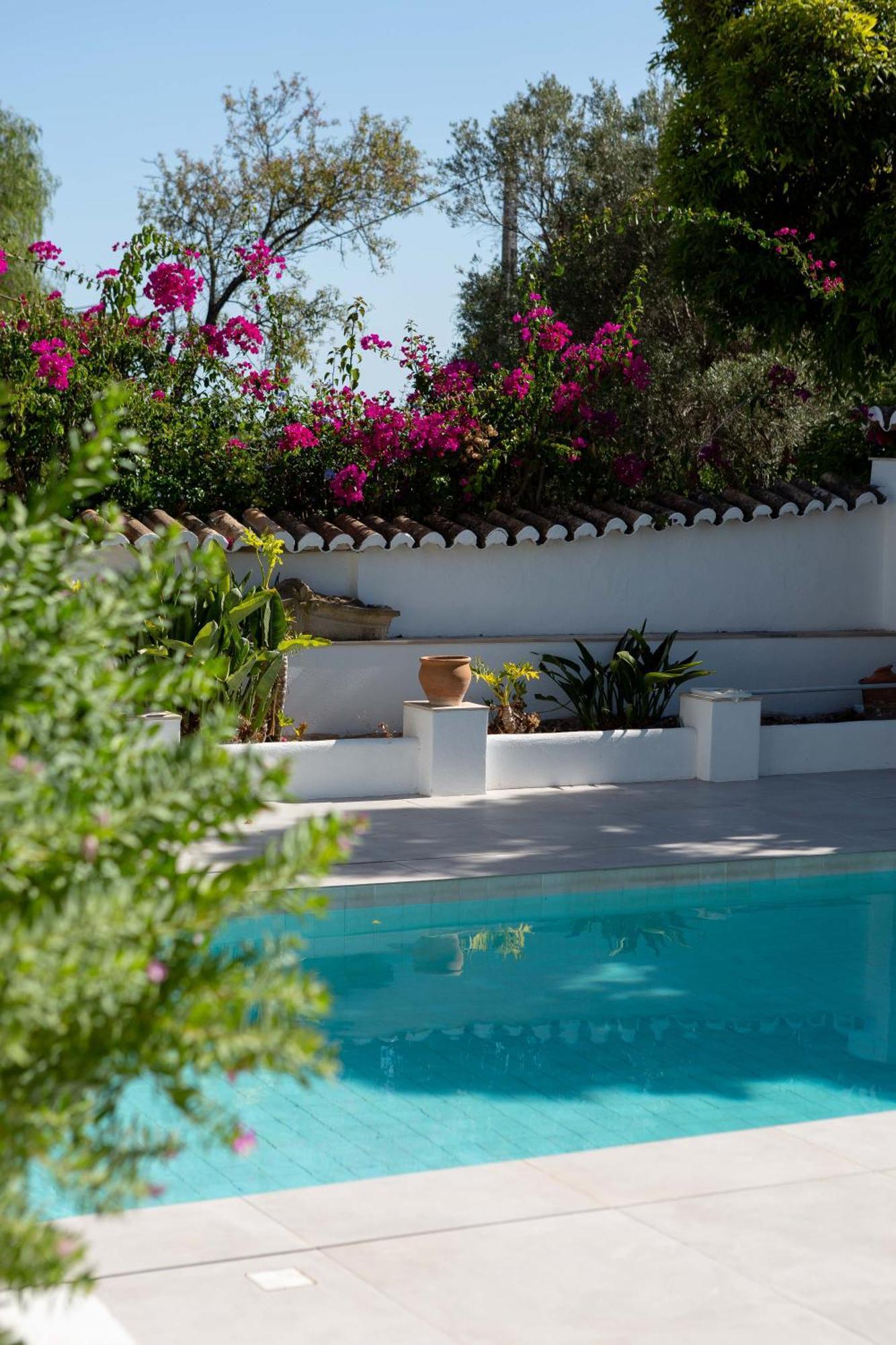 Amago Guesthouse Santa Barbara de Nexe Bagian luar foto